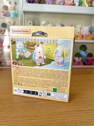 Sylvanian Families Nursery Friends - Walk Along Du