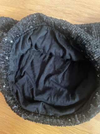 Top de lentejuelas negro