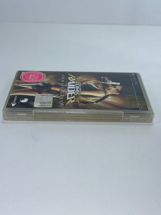 TOMB RAIDER Anniversary PSP ITA Lara Croft Pal