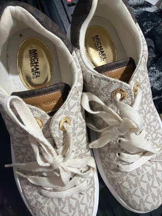 Zapatillas Michael Kors Beige y Marrón