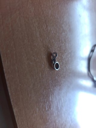 Charm infinito plata y negro