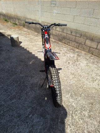 Oset 24 R - Moto de Trial