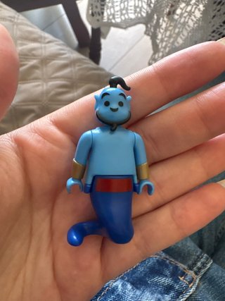 Figura Genio Aladdin Kinder