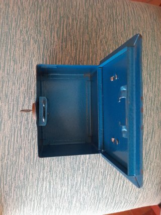 Caja Fuerte Metálica Azul