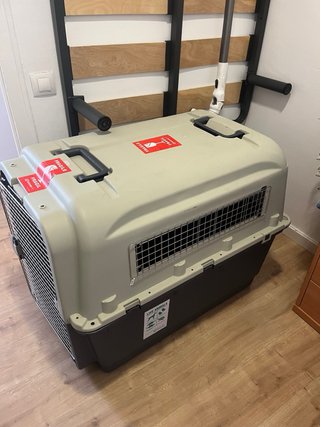 Transportín IATA perro beige y gris N7
