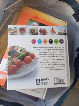Pintxos, tapas, bocadillos y sándwiches