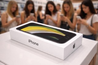 Apple iPhone SE Black 64 GB Scatola vuota Iphone