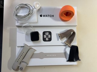 Apple Watch SE 40mm GPS + Cellular
