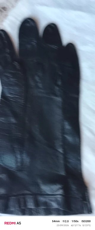 Guanti da donna in pelle neri