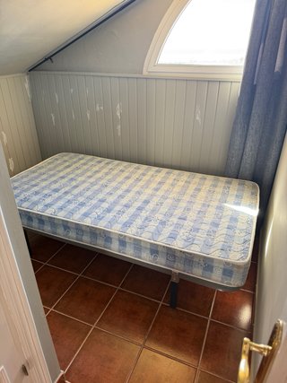Cama individual 105x200cm con somier metálico