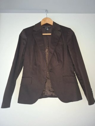 Traje Chaqueta y pantalón Zara Marrón Chocolate.