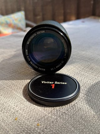 Vivitar Series 1 70-210mm f/3.5 Macro lense