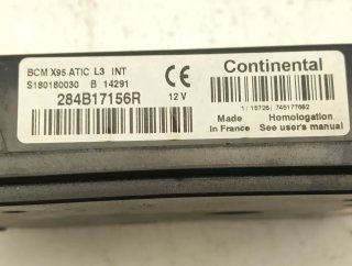 Caja reles / fusibles RENAULT MEGANE III BERLINA