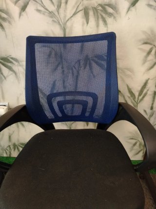 Silla de Oficina con Respaldo de Malla