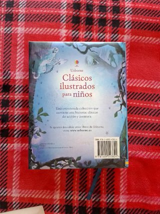 Libro nuevo de CLASICOS ILUSTRADOS PARA NIÑOS
