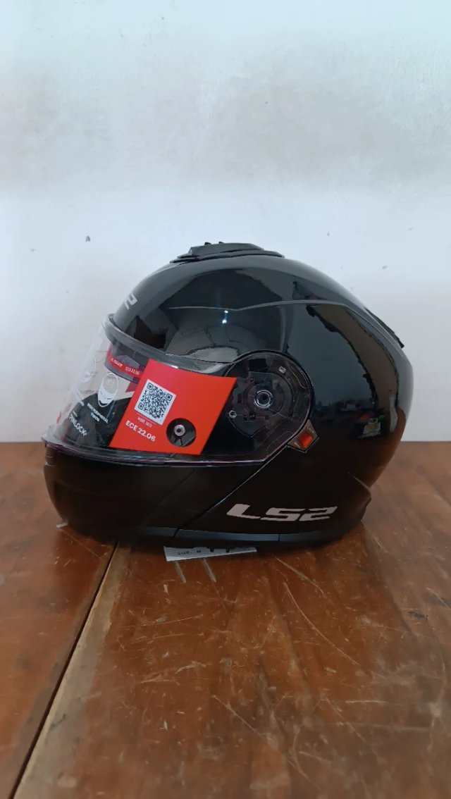 LS2 STROBE II GLOSS BLACK - W23S8085