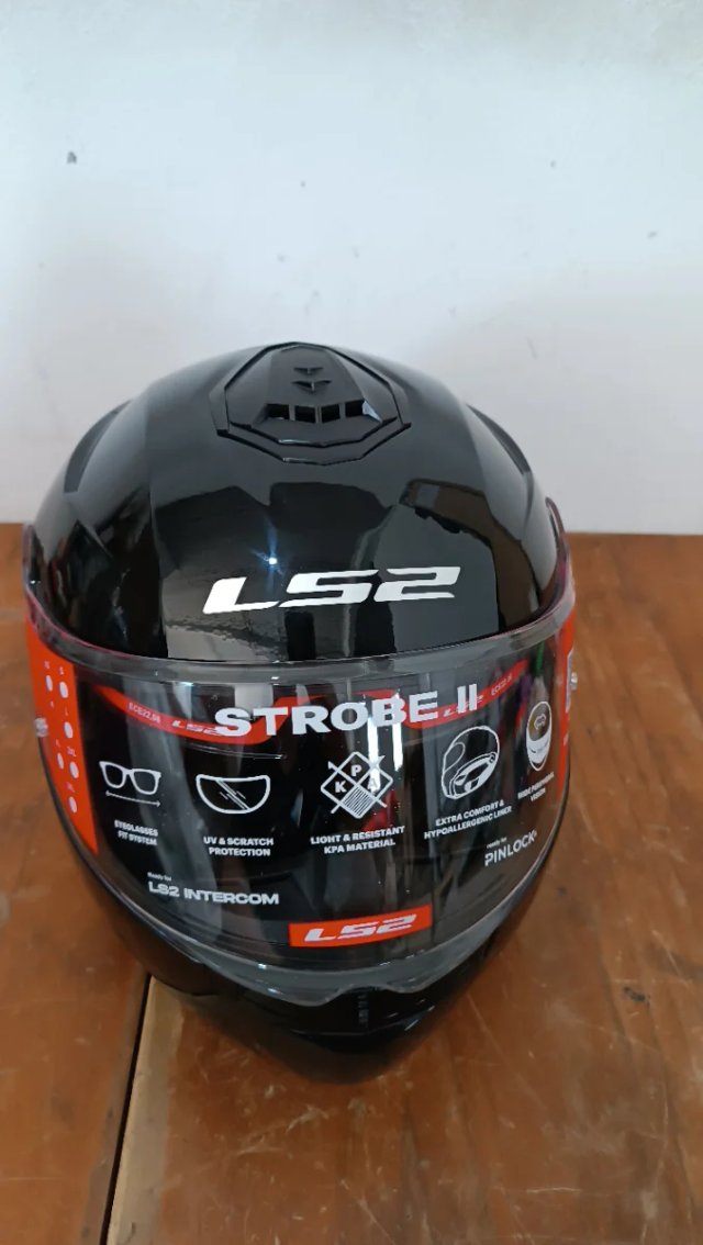 LS2 STROBE II GLOSS BLACK - W23S8085