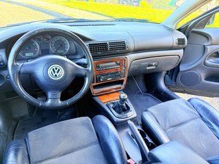 Volkswagen Passat 2002