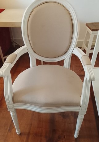 Pareja de butacas Luis XVI blanco Y beige
