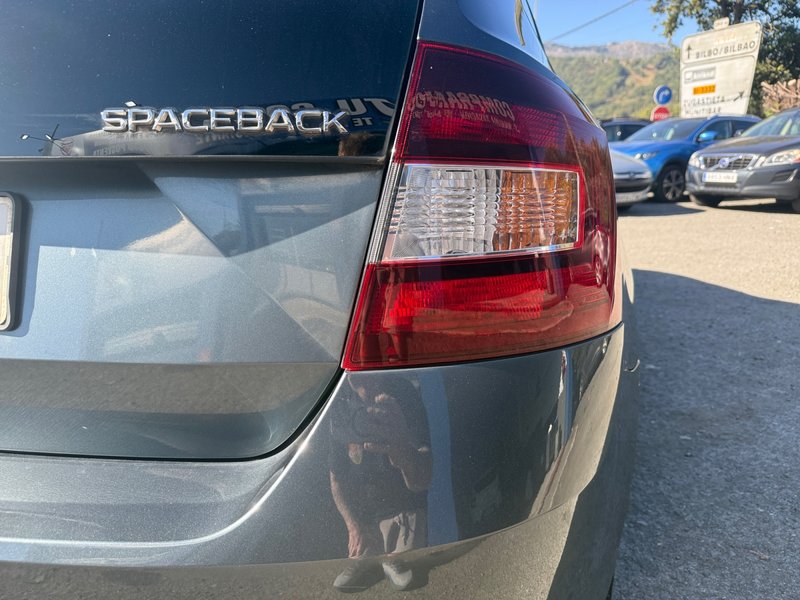 Škoda Spaceback 1.2 TSI Ambition 2016, foto 23