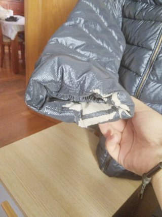 Chaqueta Acolchada Azul Oscuro y Gris