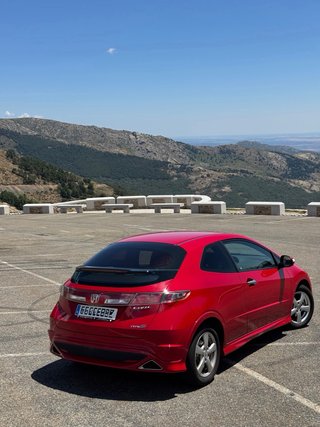 Honda Civic TypeS 1.4 iVtec 2011