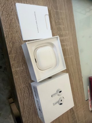 AirPods 4 Apple Blancos