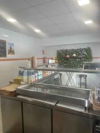 Venta de Negocio: Churrería mas Local todo complet