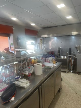 Venta de Negocio: Churrería mas Local todo complet