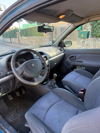 Renault Clio 2001