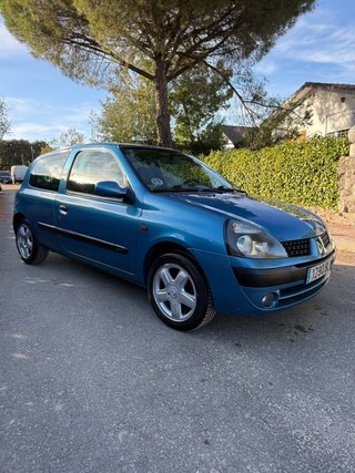 Renault Clio 2001