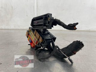 CAJA RELES / FUSIBLES Audi Q7 (4L)(07.2006->)