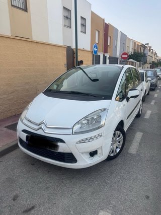 Citroen Grand C4 Picasso 2012