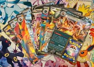 Álbum Ultra Pro Pokémon Pikachu + cartas Jumbo