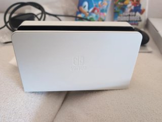 Nintendo Switch OLED Blanca + Juegos