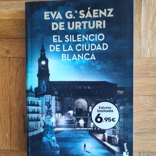 El silencio de la ciudad blanca (Kraken)
