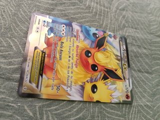 Carta Pokémon Flareon EX RC28 Generaciones
