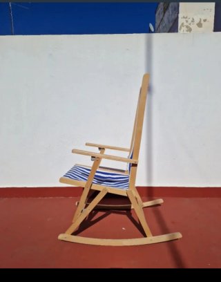 Mecedora Plegable de Madera