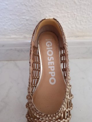 Zapatos Gioseppo Dorados