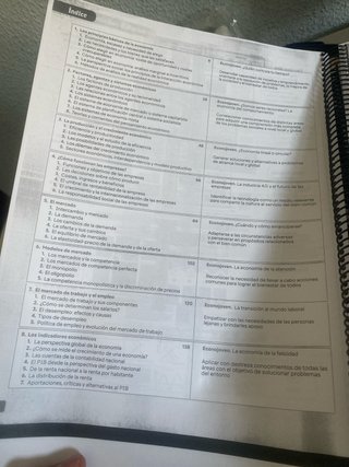 Libro de economía, primero bachillerato