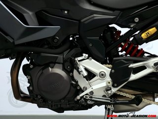 BMW F 900 XR TRIPLE BLACK -A2- GARANTÍA OFICIAL