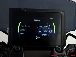 HUSQVARNA SVARTPILEN 125 -APTA B Y A1- GARANTÍA OFICIAL