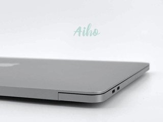 MacBook Pro 13" (2020) Intel Core i5 2.0GHz 4 núcleos - Disco 512Gb SSD - RAM 32Gb