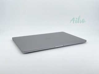 MacBook Pro 15" (2019) Intel Core i9 2.4GHz 8 núcleos - SSD 512GB - RAM 32Gb - Gris Espacial