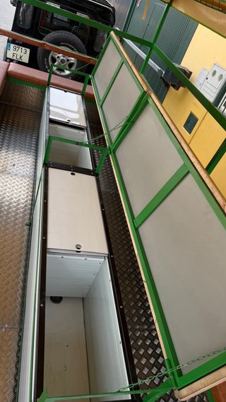 Lote de 4 jardineras /carriolas/carrozas/remolques