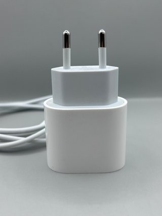 Cargador Apple 18W A1692 + Cable Lightning