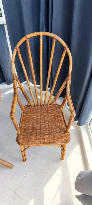 Conjunto de Mesa Redonda y 2 Sillas de Ratán