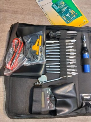 KIT DE HERRAMIENTAS PARA SERVICIO DE INFORMÁTICA