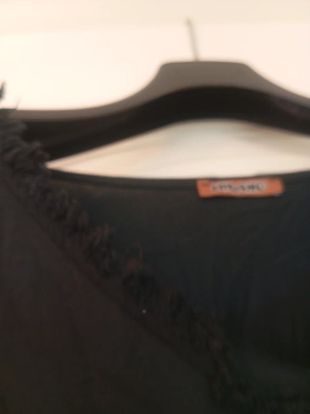 Camiseta Manga Larga Negra Milano con dibujo