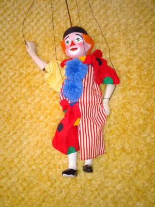 Marioneta de payaso vintage como nuevo, muñeco